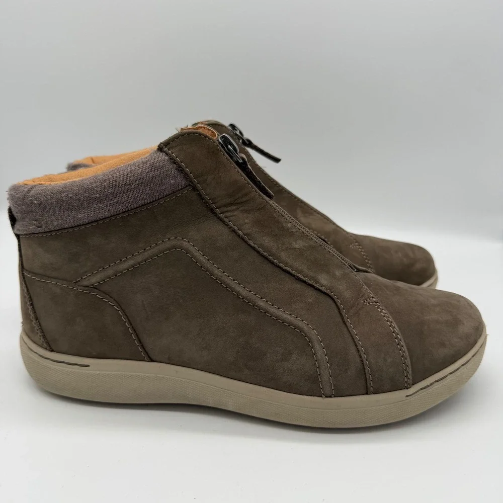 Clarks Nalle Lo Zip Dark Brown Taupe Nubuck Leather Ankle Boots Sneakers 9